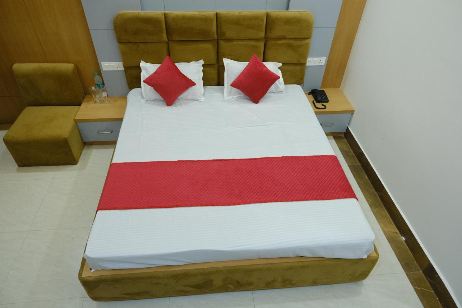 Hotel Golden Continental Deoghar Exteriér fotografie