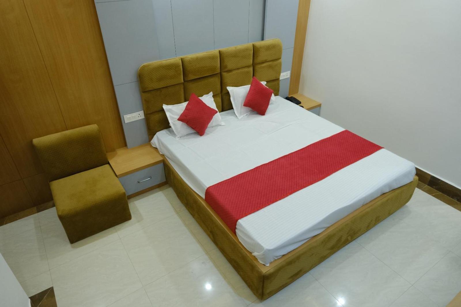 Hotel Golden Continental Deoghar Exteriér fotografie