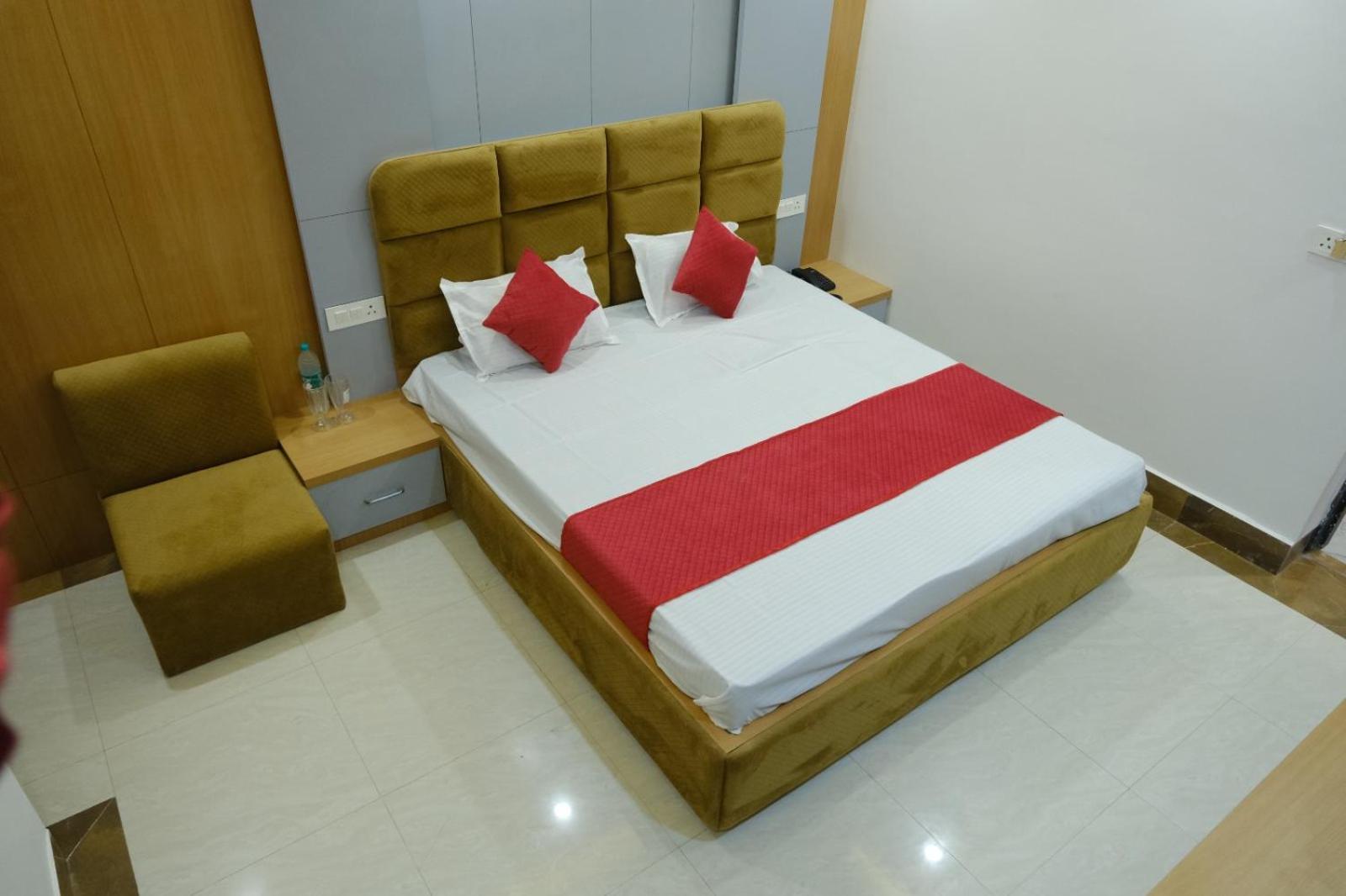Hotel Golden Continental Deoghar Exteriér fotografie